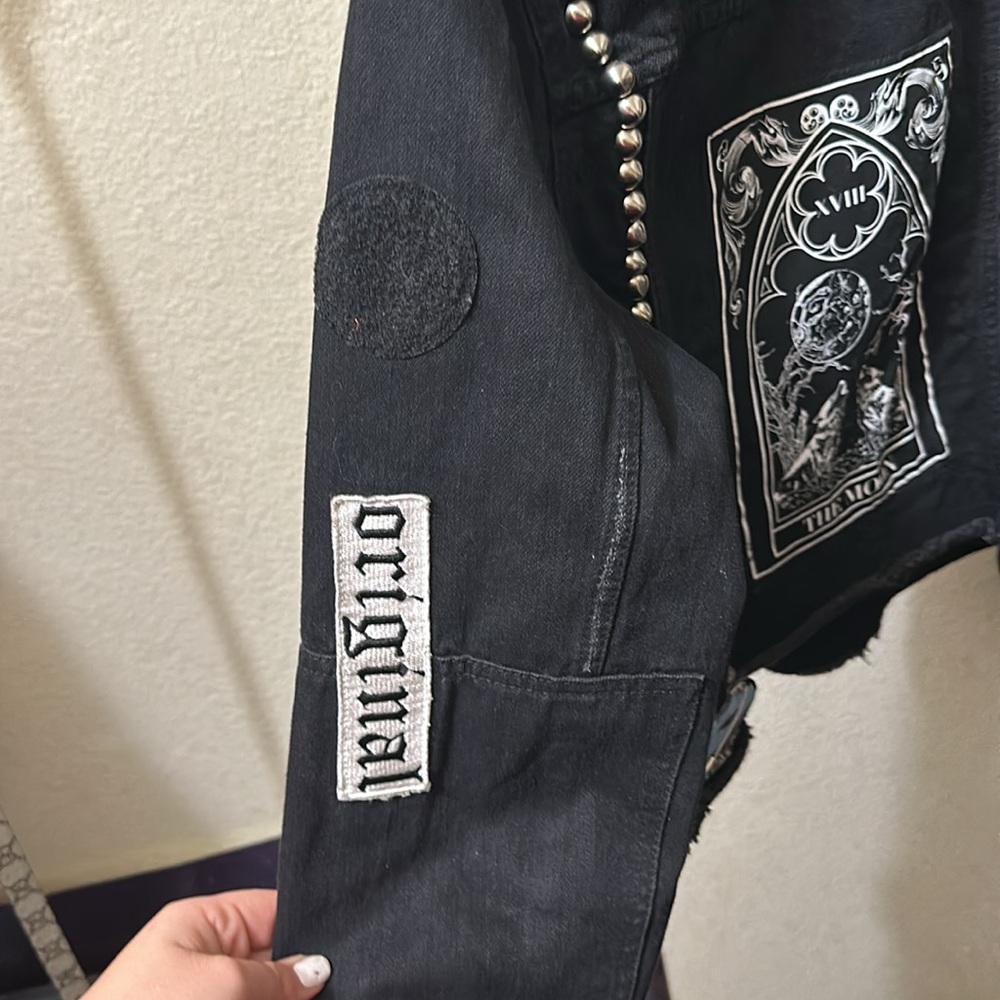 Custom jacket - Picture 3 of 3